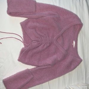 pink sweater